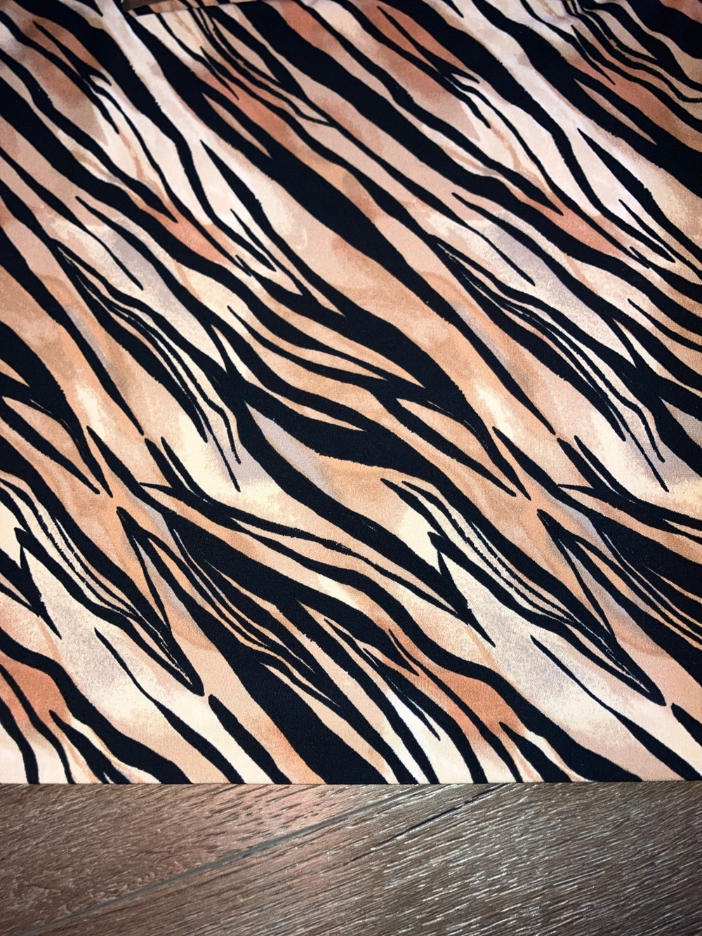 NWT Leith Tiger Stripe Square Neck Tank Top in Tan and Black M - Picture 4 of 5